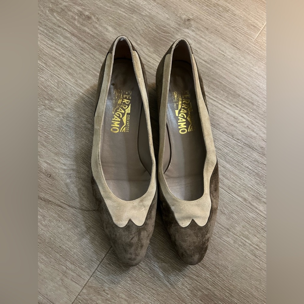 Vintage Suede Ferragamo loafers!
